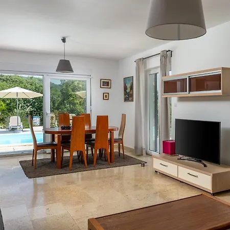 Holiday home In With Seaview, Balcony, Air Condition, Wifi